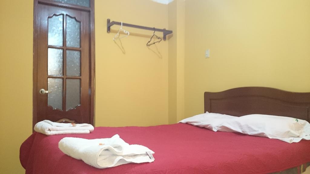 Hotel Los Gladiolos Кахамарка Номер фото