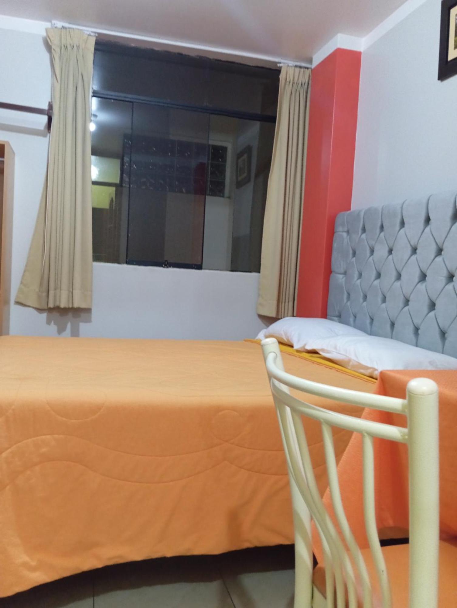 Hotel Los Gladiolos Кахамарка Экстерьер фото