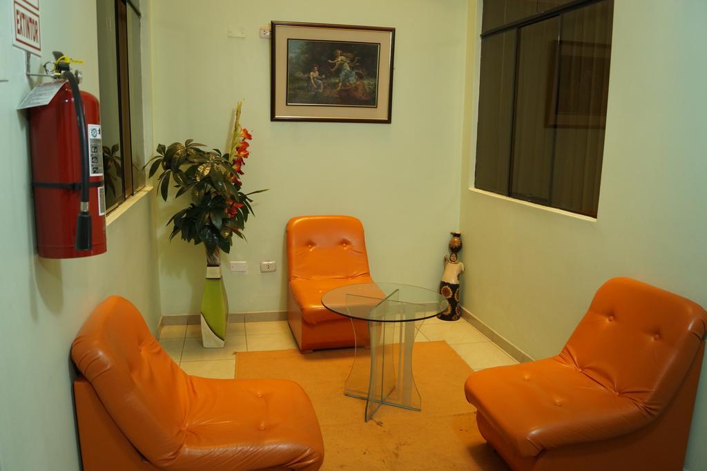 Hotel Los Gladiolos Кахамарка Экстерьер фото