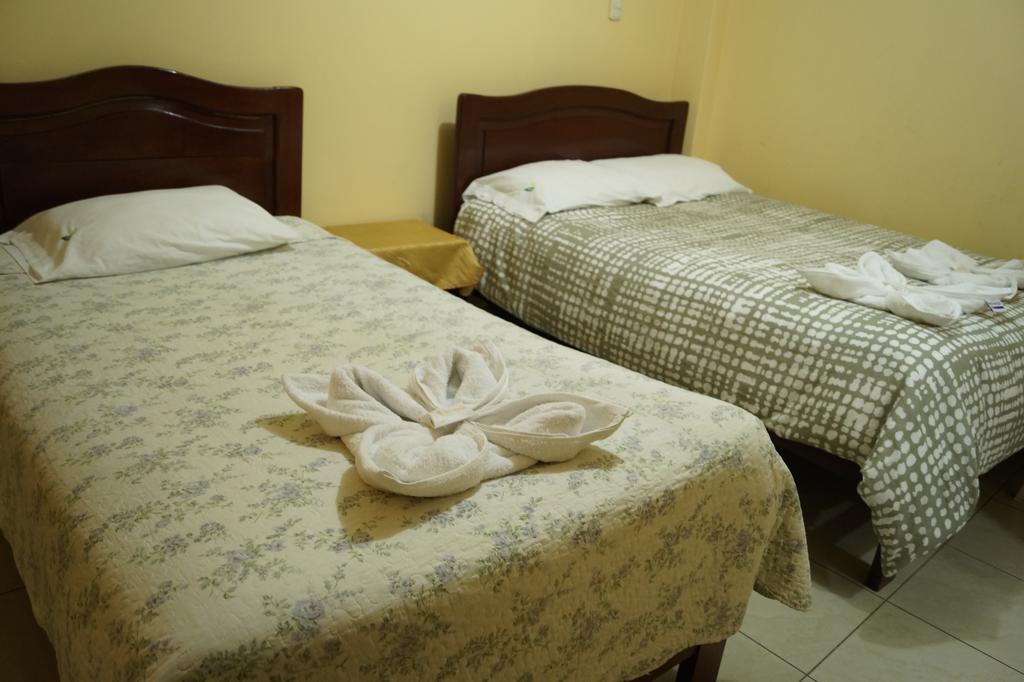 Hotel Los Gladiolos Кахамарка Экстерьер фото