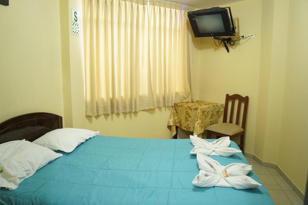 Hotel Los Gladiolos Кахамарка Номер фото