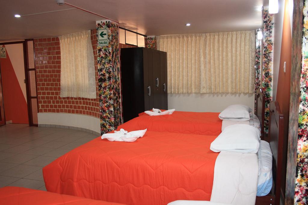 Hotel Los Gladiolos Кахамарка Экстерьер фото